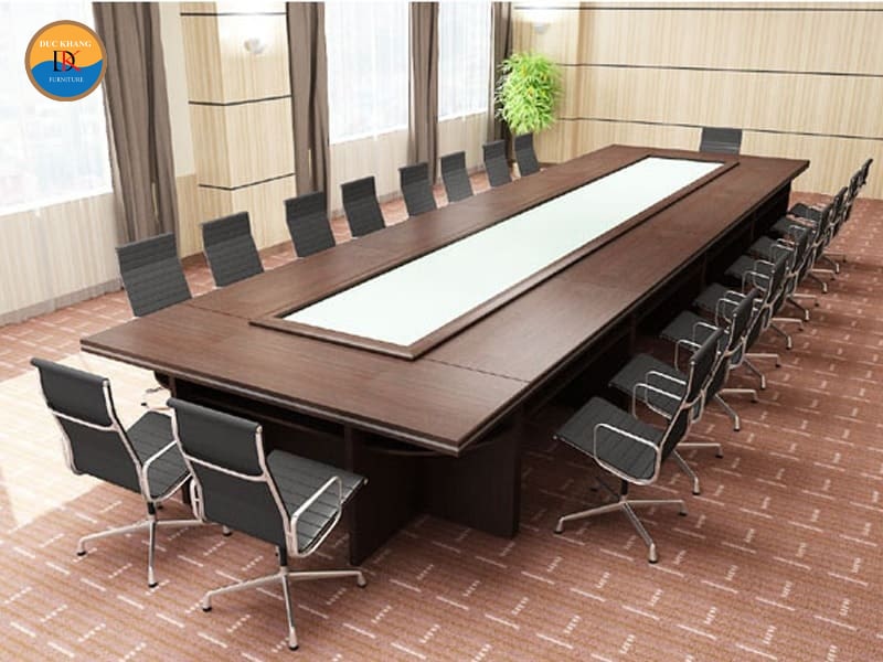 Kích thước bàn họp cho 20 người là bao nhiêu?