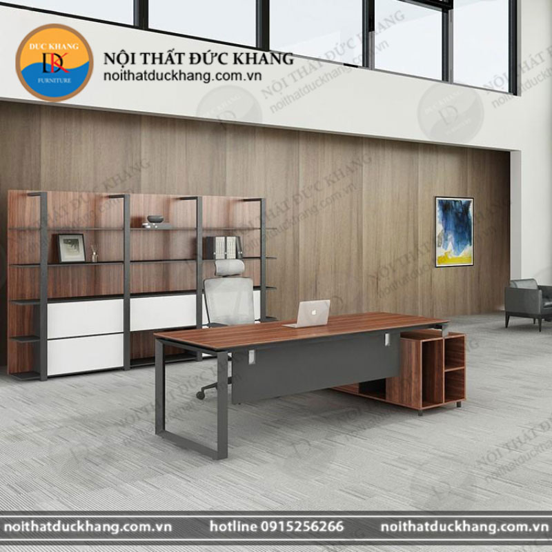 DKBGDCS08 | Bàn giám đốc chân sắt DKF kèm tủ phụ tiện ích, kích thước tùy chọn