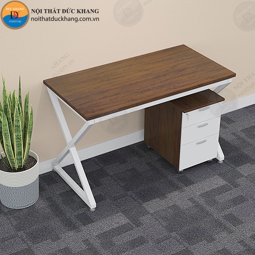 Bàn làm việc DKF chân sắt chữ X IRX